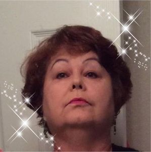 Meet your Posher, Evelyn